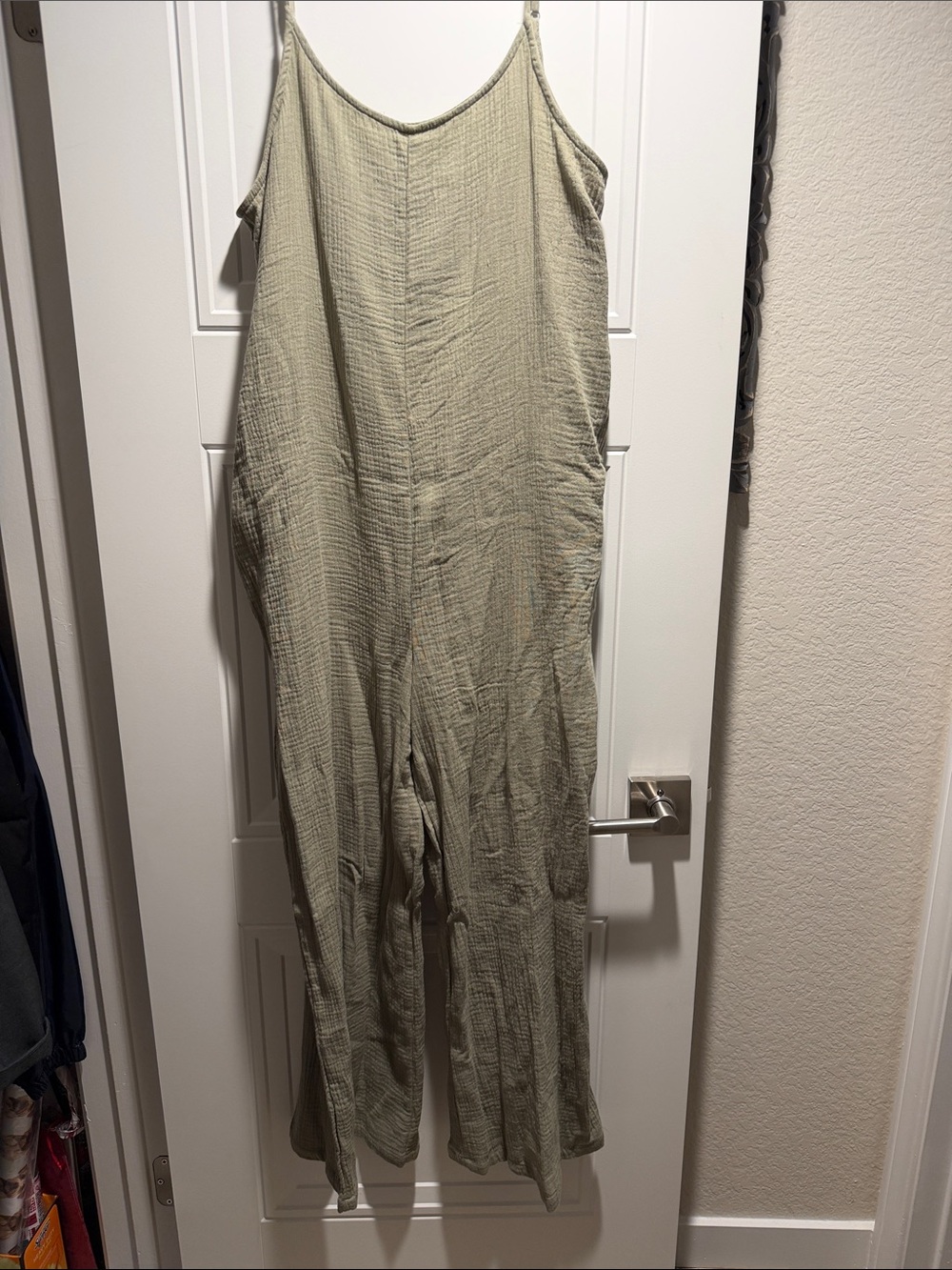 Sleeveless Olive Green Wide-Leg Jumpsuit
